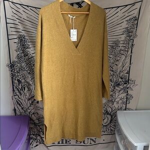 Elegant Mustard V-Neck Sweater Dress